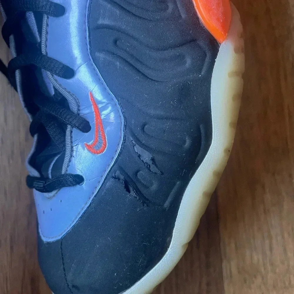 Nike Little Posite One (Kids) Sz 6.5Y Basketball Shoe Athletic Athlesiure Sports